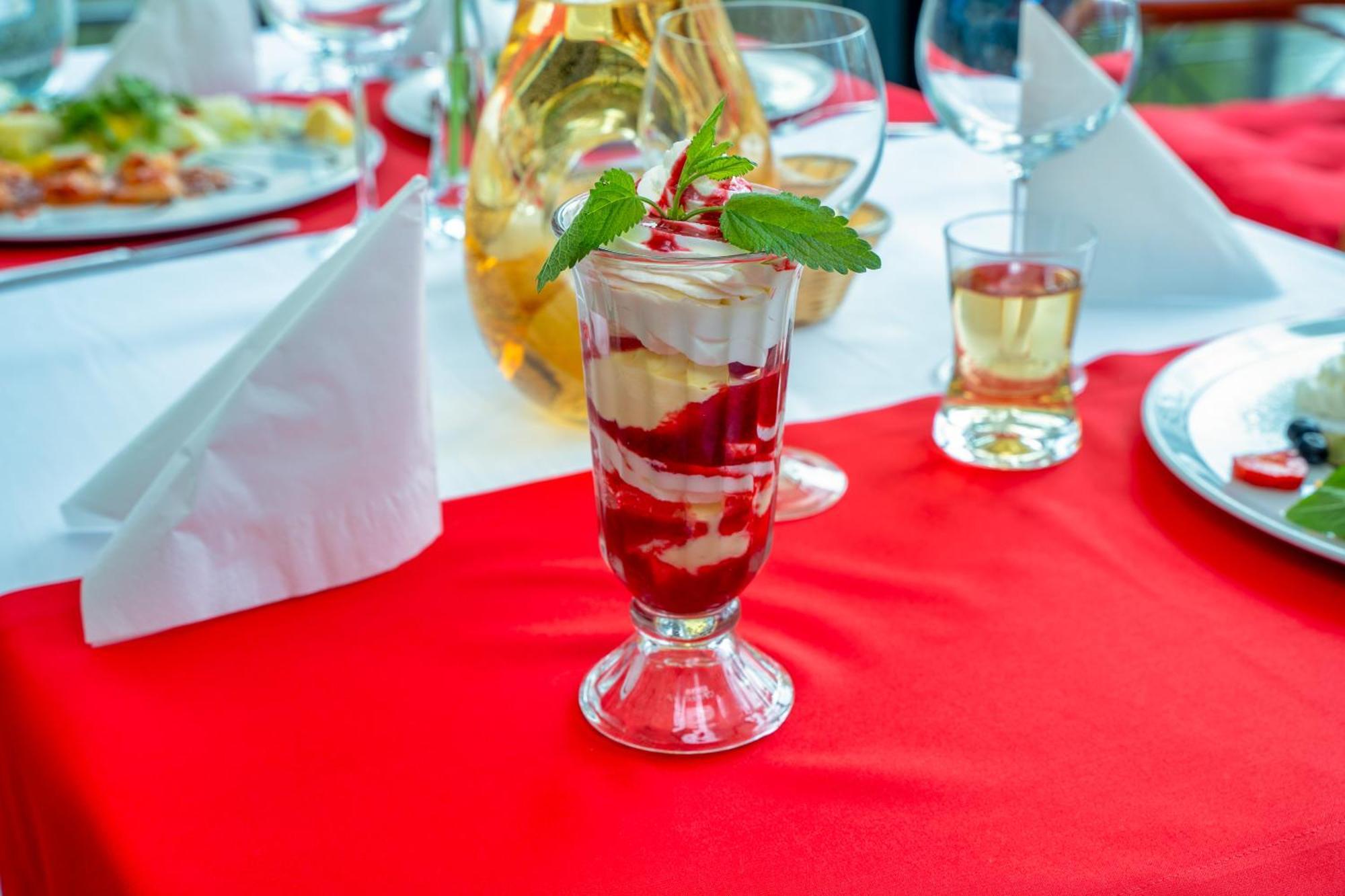 Hotel Nad Pisa Пиш Экстерьер фото