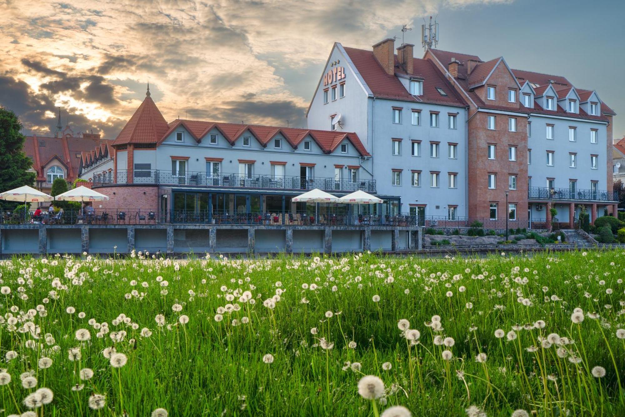 Hotel Nad Pisa Пиш Экстерьер фото