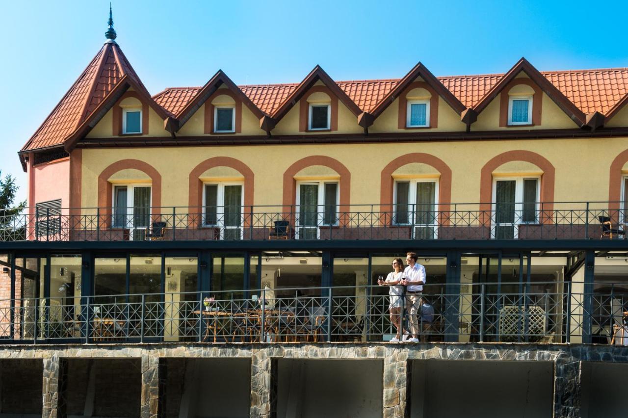 Hotel Nad Pisa Пиш Экстерьер фото