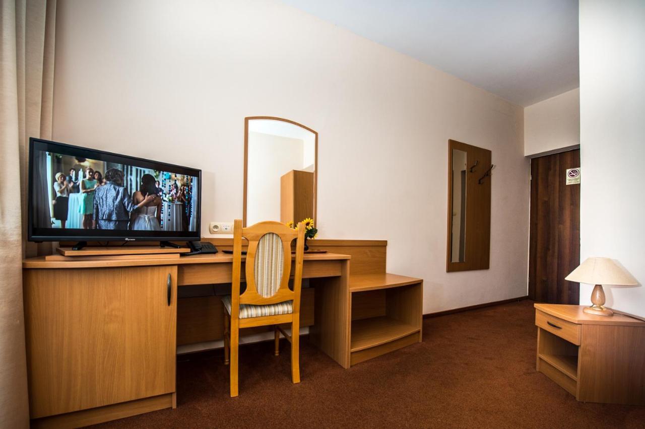 Hotel Nad Pisa Пиш Экстерьер фото